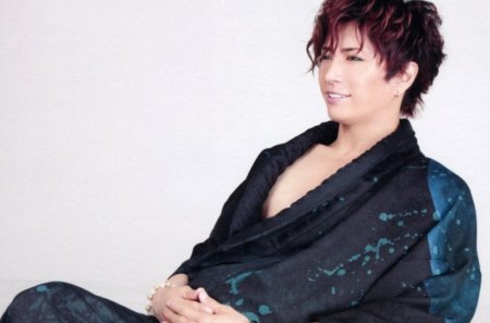 Gackt smile